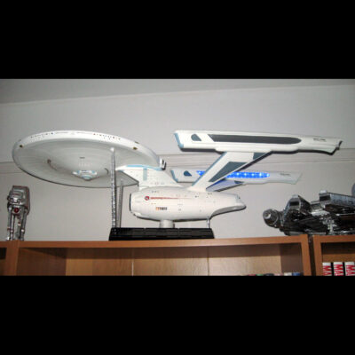 Polar Lights Refit Enterprise: Re-deco log, Part 1: Original finish