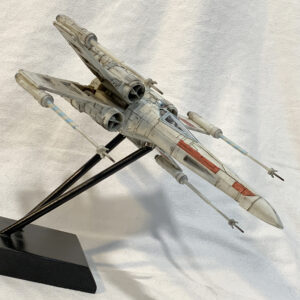Revell X-Wing Fighter - starboard