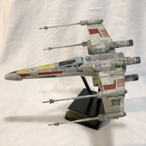 Revell X-Wing Fighter - port