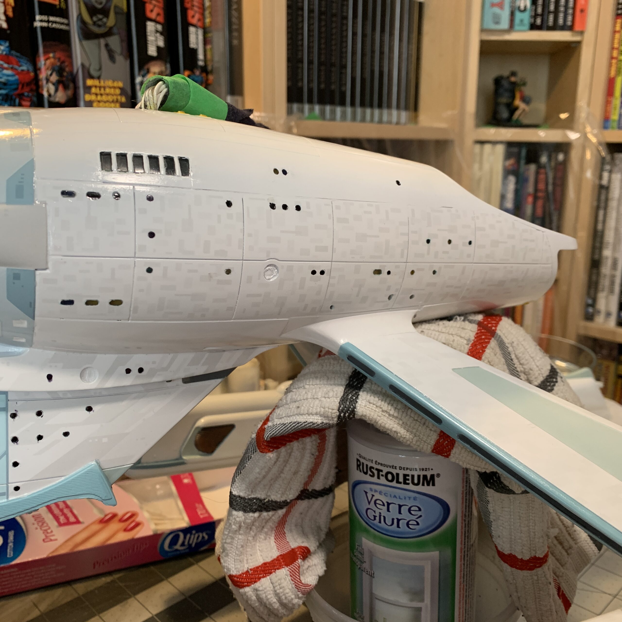 Polar Lights Refit Enterprise: Re-deco log, Part 6: Secondary hull sides